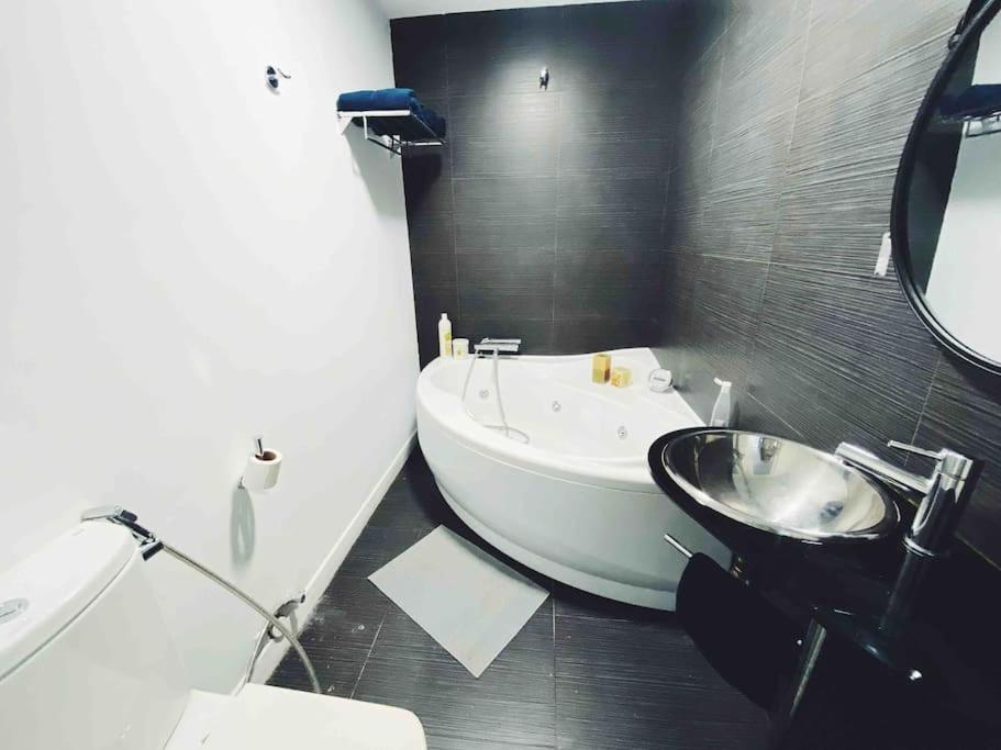 Precioso Apartamento Con Banera Hidromasaje Sopelana Ngoại thất bức ảnh